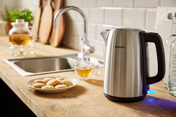 Электрочайник PHILIPS HD9351/90